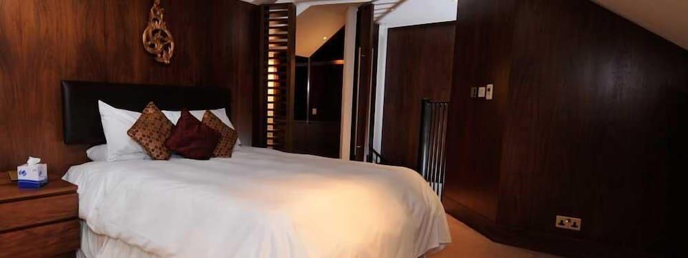 Barn Hotel London Ruislip Ngoại thất bức ảnh
